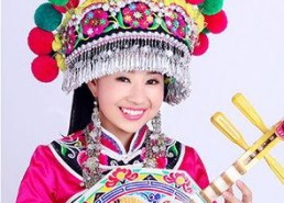 娱乐吃瓜酱彝族,彝族风情，揭秘民族魅力